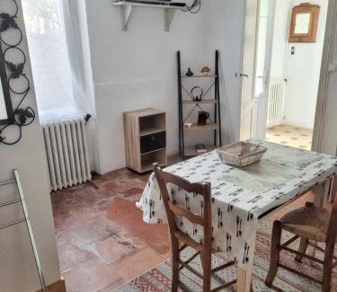 Langon Apartamento | Chambre-studio avec coin repas - 45m2