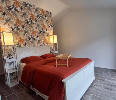 Vouille-les-Marais Cama Y Desayuno | Chambre suite avec terrasse