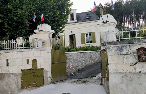 Perrusson Apartamento | Chambre Troglodyte 26m² Proche des Chateaux de la Loire des Circuits a Velo