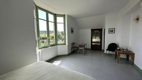 Villeneuve-Minervois Casa | Chambre Tropicale au Domaine de l'Aven