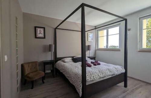 Fontguenand Cama Y Desayuno | Chambres avec petit-déjeuner et table d'hôtes près des Châteaux de la Loire - FR-1-591-698