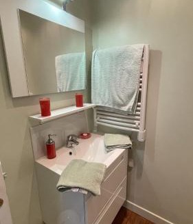 Bretteville-sur-Odon Cama Y Desayuno | Chambres d'hôtes du Bas Manoir