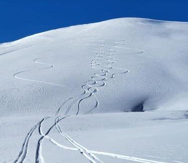 La Grave Cabina | Chambres d'hôtes de Montagne "les 3 Evéchés"