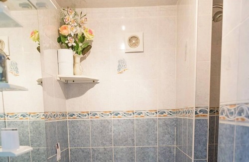 La Souterraine Casa | CHAMBRE D HOTES FLOROMEL