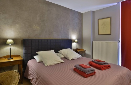 Bogeve Cama Y Desayuno | Chambres d'hôtes Le Jorat