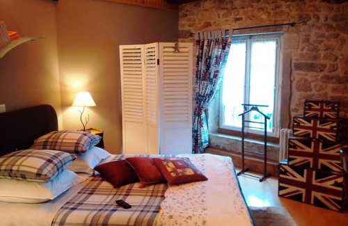 Aydoilles Casa | Chambres d'hôtes Le Prieuré