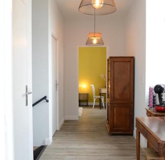 Charlieu Casa | Chambres d'hôtes Les Tisserands