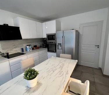 Saint-Paul-et-Valmalle Casa | Chambres & Suites Villa architecte