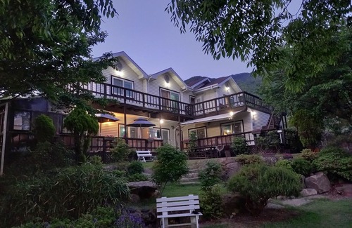 Jecheon Condominio | Chamjoeun pension