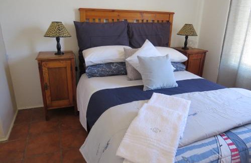 Marina da Gama Casa | Chamomile Cottage 2