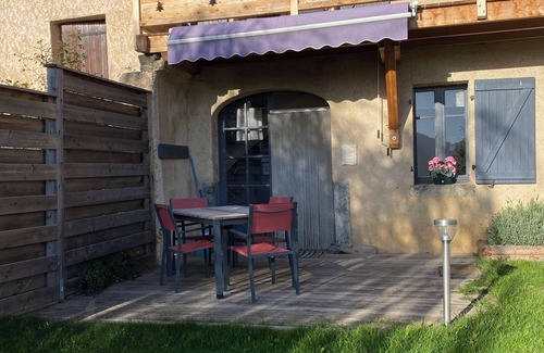 Saint-Bonnet-en-Champsaur Apartamento | Champsaur : Authentic gîte 1250m - Exceptional mountain view - Garden