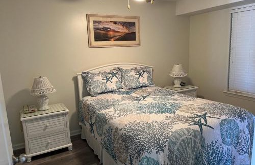 North Wildwood Apartamento | Champagne Island Resort Unit 305