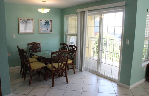 North Wildwood Complejo | Champagne Island Resort