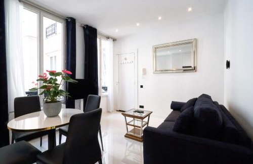 Faubourg-du-Roule Apartamento | Champs-Élysées Executive Apartment