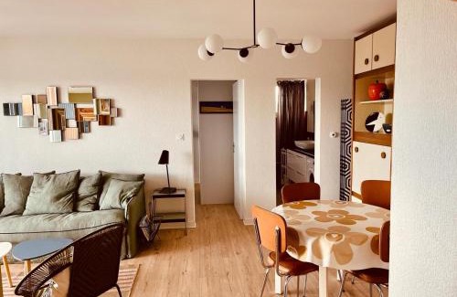 La Rochelle Apartamento | Champs de mars Appartement 1 chambre proche centre ville, balcon et parking