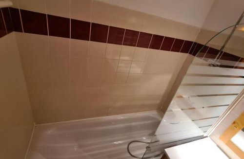 Chamrousse Apartamento | Chamrousse, 50m piste, wifi +, terrasse vue sapins