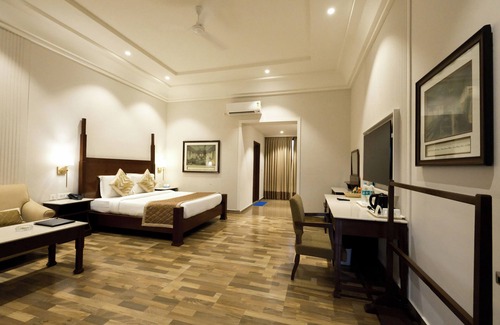 Puri Hotel | Chanakya BNR hotel