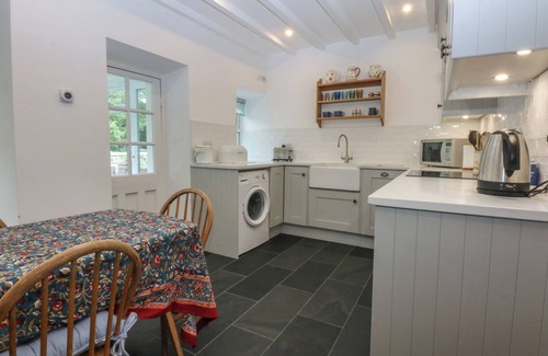 Dolwyddelan Cabaña | CHANDOS, pet friendly, with open fire in Dolwyddelan