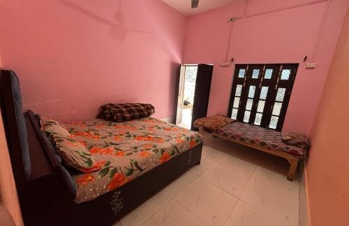 Misrikh Casa | Chandrakala Ashram
