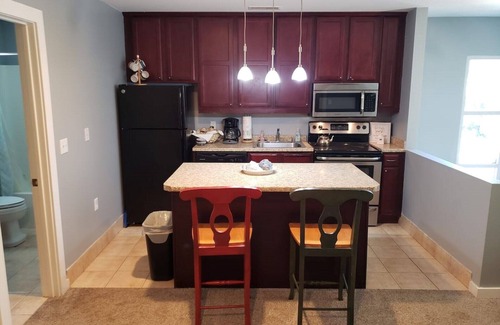 Raleigh Apartamento | Changes In Latitudes Pool & Apartment Raleigh NC.