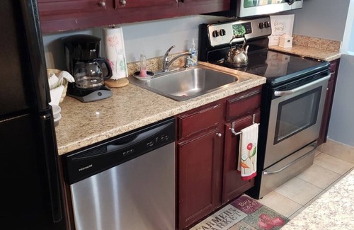 Raleigh Apartamento | Changes In Latitudes Pool & Apartment Raleigh NC.