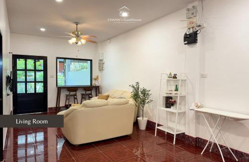Betong Casa | CHANN's Guesthouse