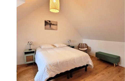 Saint-Helen Casa | "chantoiseau" Gîte Spacieux et Apaisant Avec SPA Extérieur Privatif