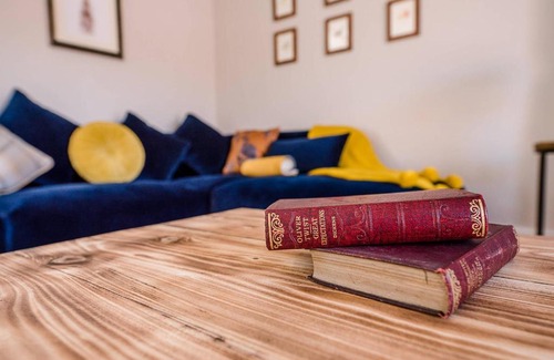 Ipswich Casa | Chapel Cottage at Pond Hall Farm, Stunnning Property with Private Hot Tub, Hadleigh