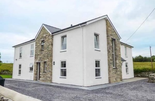 Elim Cabaña | Casa Capilla, LLANDDEUSANT