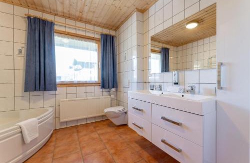 Niedernsill Chalet De Esquí | Chapter Two