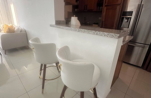Santiago de los Caballeros Apartamento | Charming 3-bedroom apartment with AC and fitness room in puerto plata