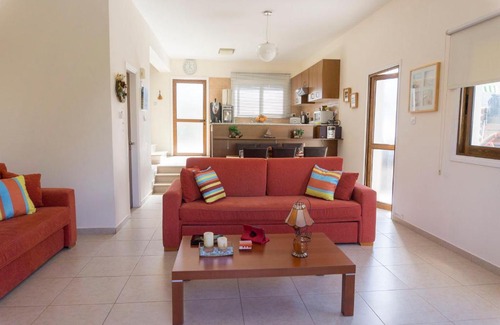 Cape Greko Villa | Chara Elizabeth No 2 Villa
