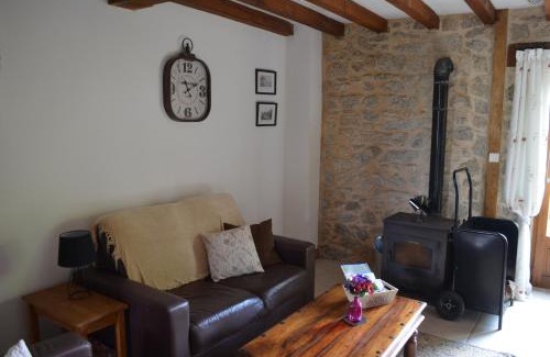 Piegut-Pluviers Casa | Character 2 bed cottage within walking distance of bar/restaurants