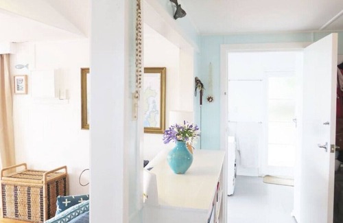 Blackpool Casa | Huia Beach Bach- Waiheke Escapes