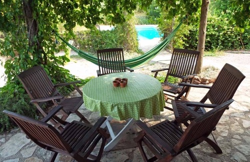 Marca Cabaña | Casa de carácter con piscina privada y vistas a la montaña
