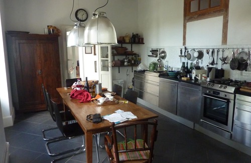 Lurcy-Levis Casa | Character family house, with large enclosed garden and swimming pool