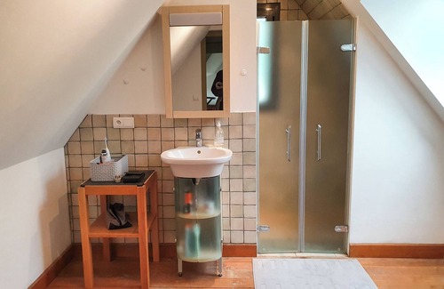 Cajarc Cama Y Desayuno | Character house 10 minutes walk from the medieval village of Cajarc with swimming pool