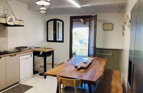 Albitreccia Cama Y Desayuno | Character house in the center of the seaside resort of Porticcio