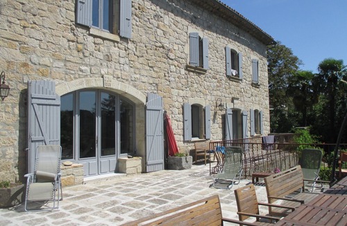 Vernon Casa | Casa de carácter en Ardèche con piscina, sauna y sala de cine