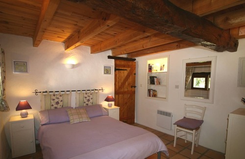 Juignac Casa | Character house-sleeps 6 - large pool - uninterrupted views