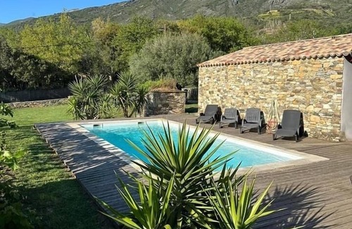 Barbaggio Casa | Villa de piedra de carácter, piscina privada