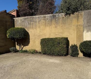 Wheatley Casa | Character Village property