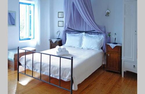 Alonissos Casa | Chariklia Traditional House