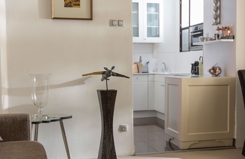 Mala Strana Casa | Plano de Charles Bridge I Soundproof I Bellamente amueblado