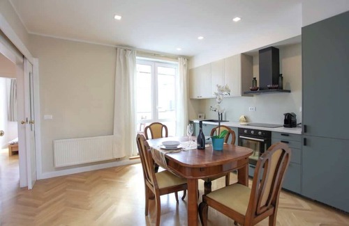 Stare Mesto Apartamento | Charles bridge unique maisonette