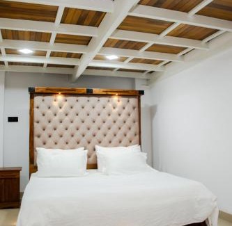 Udapalatha Casa | Charleston Homestay