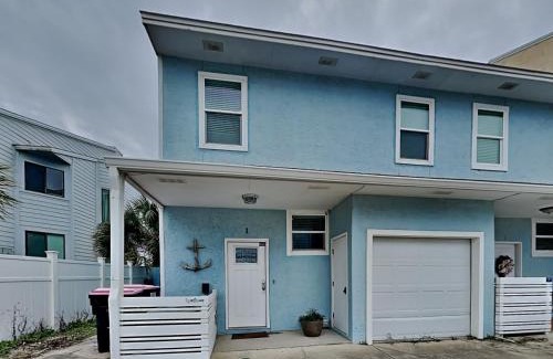 West Panama City Beach Apartamento | Charline Beachside Villa