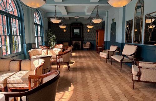 Lincoln Hotel | Charlotte House Hotel