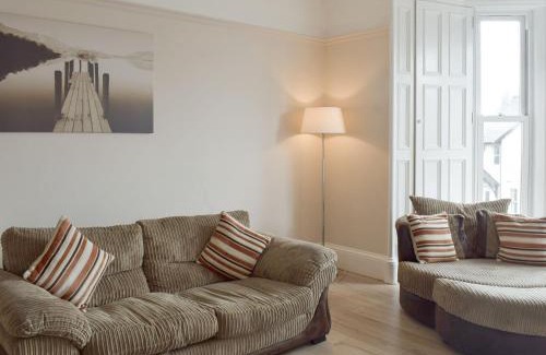 Ayr Casa | Charlotte Street
