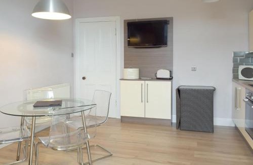 Ayr Casa | Charlotte Street